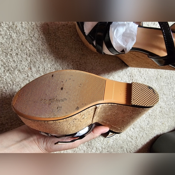 Wedge platforms - Picture 2 of 9